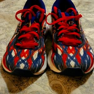 ASICS tennis shoes Size 6.5 These are red, blue, white, and gold. TOO CUTE